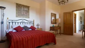 El Retiro - Image 5