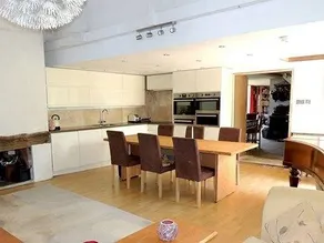 The Coach House - Image 2