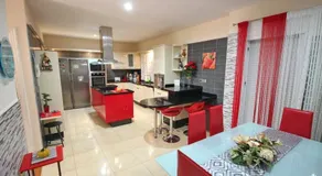 Villa with private pool and magnificent views - Image 2