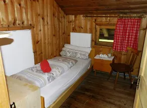 Starkenfeld-Hutte - Image 5