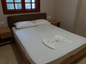 Stavros House - Image 5