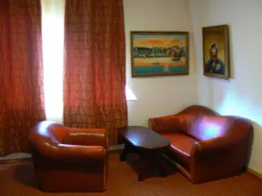 Art Hotel Galeria Pleven - Image 3