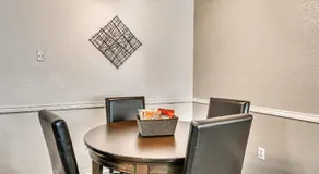 Ou Sooner, Pool & Gym, Bbq, Netflix, 100Mb Internet, Lg Washer & Dryer, Close To Ou! - Image 4