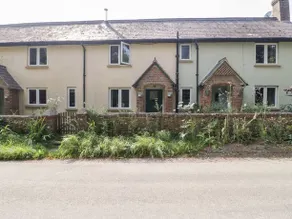 Forever Cottage - Image 1