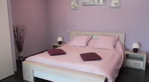 Chambres D'hotes Les Sables - Image 4