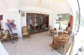 GUNES MOTEL - Image 4