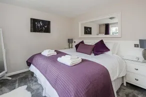 Hedgemead Court - Image 4