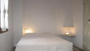 Lithos Residence - Image 5