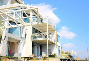 Linduo Oceanview Boutique Hotel - Image 3