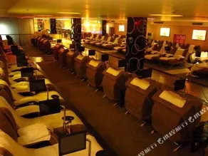 Huasheng Holiday Hotel - Image 2