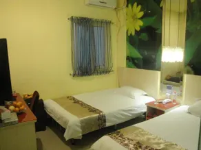 Landi Express Business Hotel - Image 4