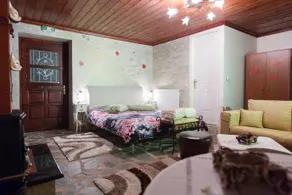 THOLOS GUESTHOUSE - Image 3