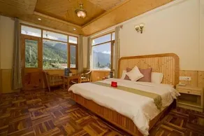 OYO Premium Himalayan View - Image 5