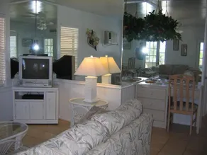 Castaways Beach and Bay Cottages - Image 3