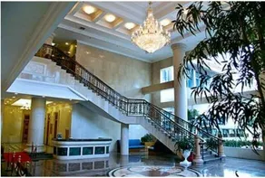 Guest House Downtown Hotel - Image 2