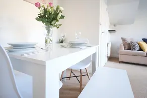 Bank Side House by KVM Serviced Accommodation - Image 5