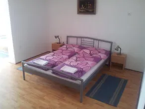 Guest House Mara - Image 4