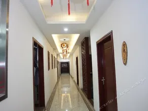 YIDE HOTEL - Image 2