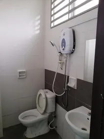 Kampar Private Roomstay W - Image 3