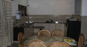 The Green Lodge - Image 3