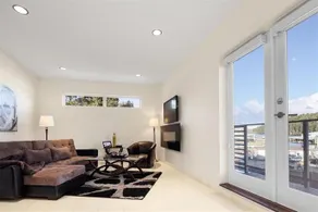 Marinaside Resort - Image 4