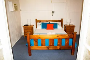 Joes Waterhole Hotel - Image 5