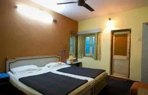 Hotel Vande Mataram - Image 5