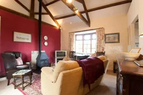 The Sett - Image 2