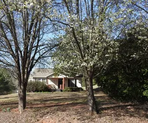 Hunter's Haven - Pet Friendly Cottage, 10 Minutes to TIEC - Image 1