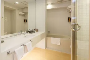 ARIETTA HOTEL OSAKA - Image 4