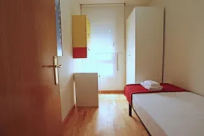 Friendly Rentals Tarrida - Image 3