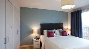 Watford Centre - Luxury Penthouse - Image 2