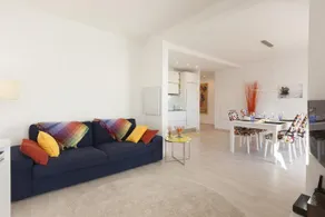 Friendly Rentals Gaudi Penthouse - Image 3