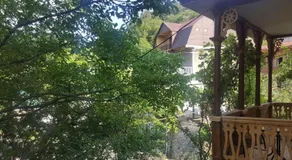 Hillside Orbeliani Residence - Image 3