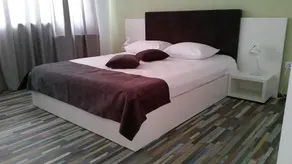Bunga Bunga Resort Mamaia Nord - Image 2