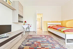 Spree Apartment in Berlin Mitte - Image 4