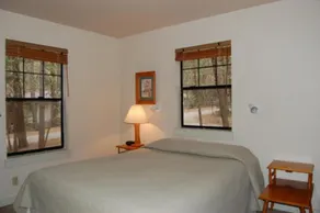 1a Wawona Retreat - Image 4
