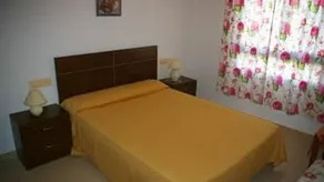 Apartamentos Atlanta - Image 1