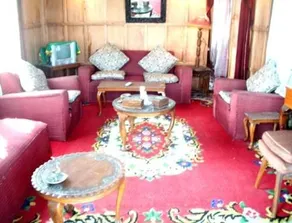 New Lucky Kashmir Houseboats - Image 4