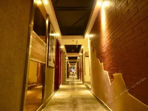 Xiborui Hotel (Jianghan Road Pedestrian Street Branch) - Image 4
