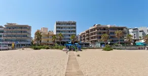 Pegasus Hotel & Apartments - Image 5