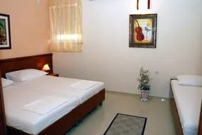 Motel Mozart - Image 2