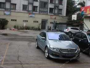 Jinhu Hotel - Image 5