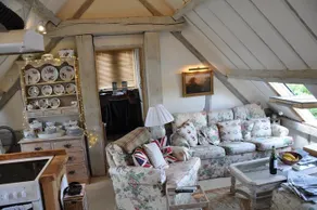 The Old Barn North Stoke - Image 2