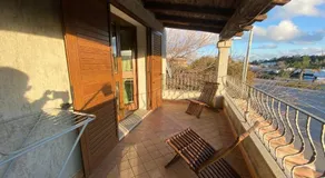 LEO'S HOUSE - Image 2