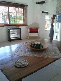 THE CHERRY HOUSE - Image 4
