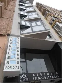 Apartamentos Doctor Clara - Image 2