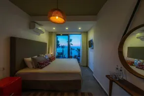 La Brezza Beach & Hotel Yalikavak - Image 2