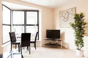 Montpellier Townhouse and Apartments - Image 5