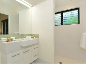 The Boutique Collection - Gardenia Luxury Holiday House - Image 3